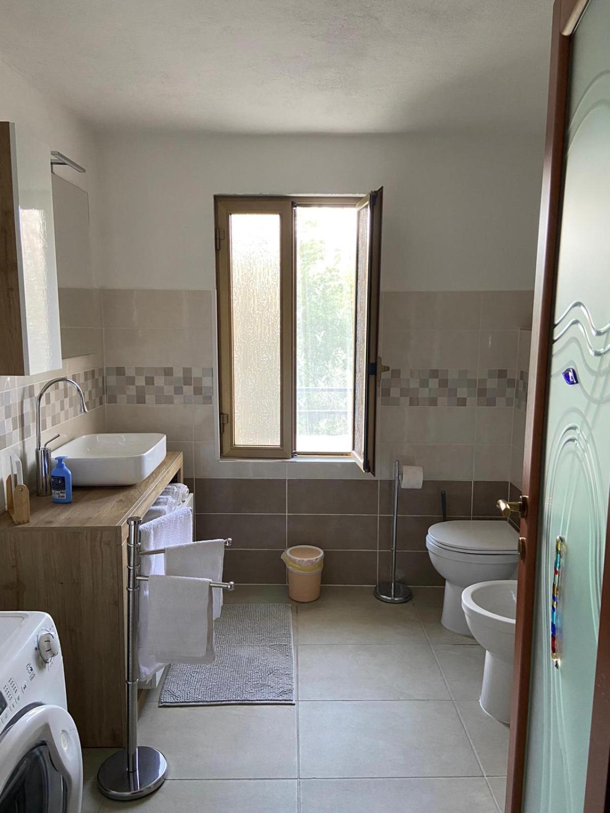 La Casa Degli Ulivi Villa กัมโปโรสโซ ภายนอก รูปภาพ